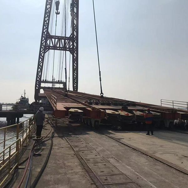 船厂滑板滑道更换维修