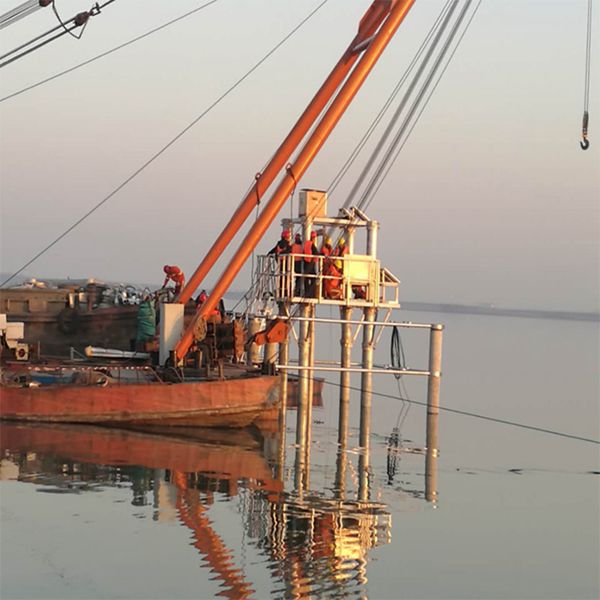 水下钢管桩施工